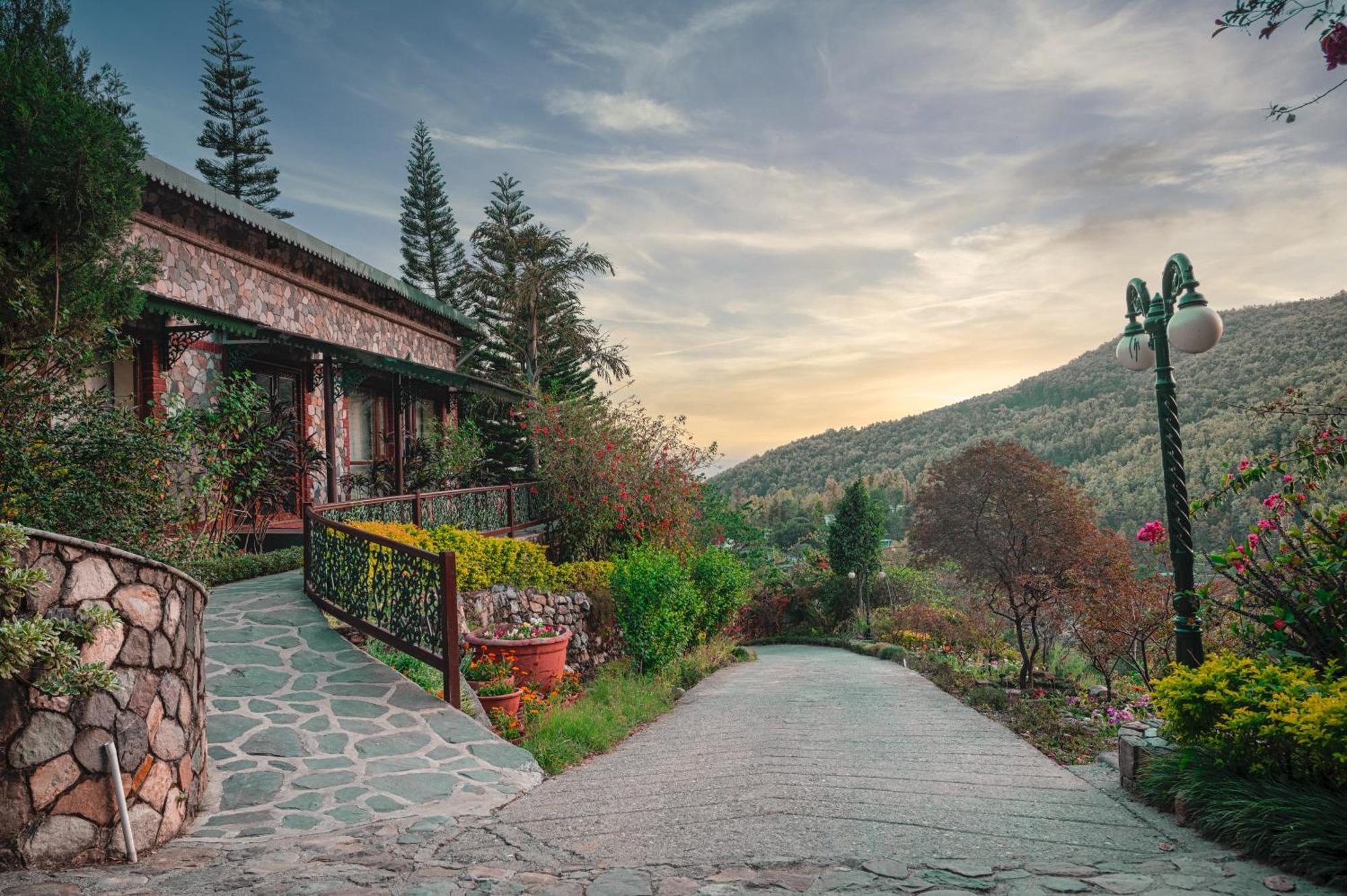 Tree Of Life Resort Dehradun Foothills Exterior photo